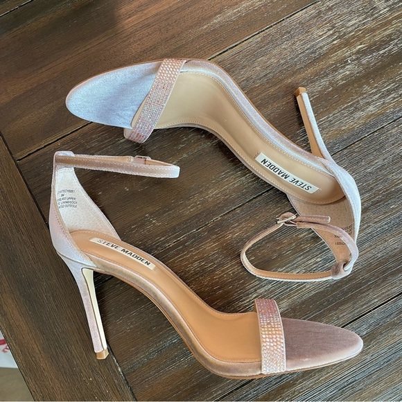 New Steve Madden Tecy Rhinestone Embellished Stiletto Sandal in Blush Velour - Picture 10 of 12